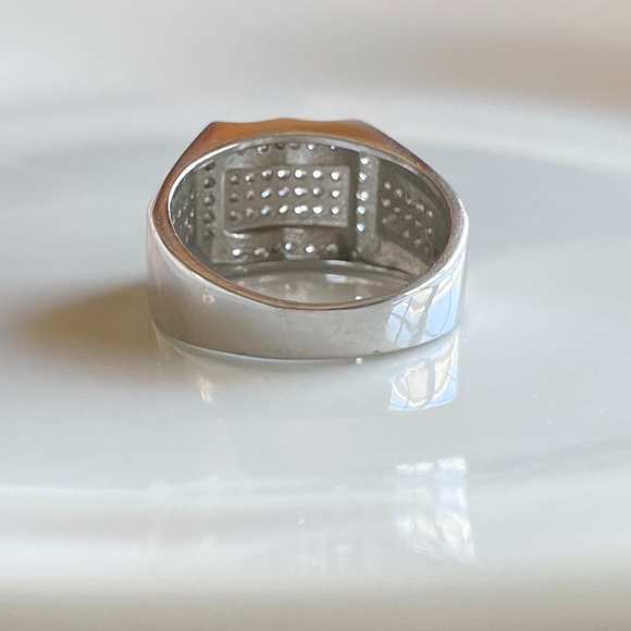 8.5 sterling silver cz wide band - Picture 3 of 3